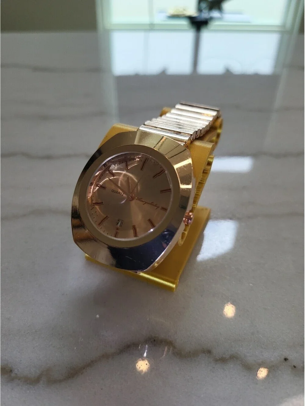 Womens Watch Cherry Shirley RoseGold Tone Square Face New Battery Working